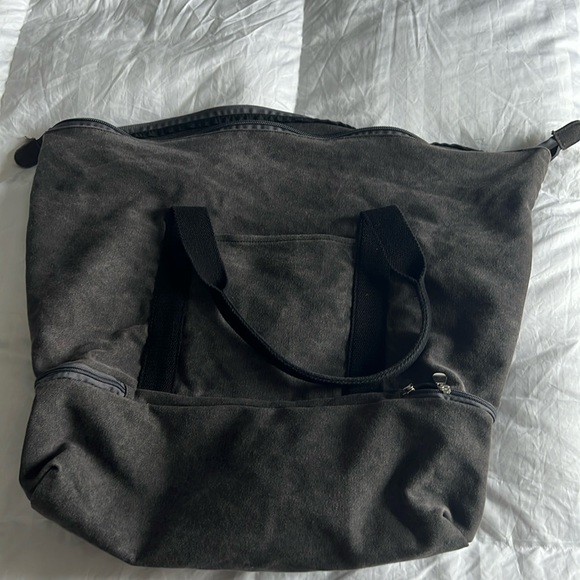 Lo and Sons Catalina Bag - Size Large - Picture 2 of 8